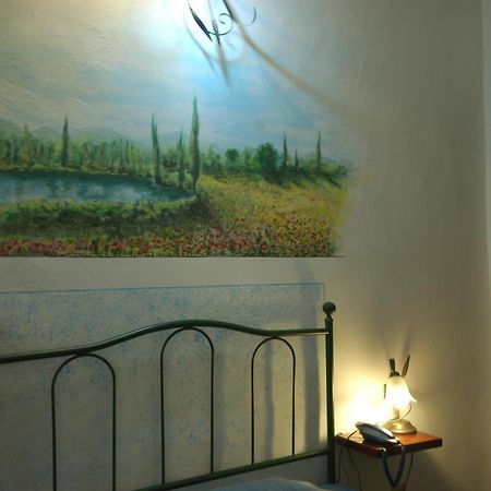 Hotel Leonardo Pisa Pokoj fotografie